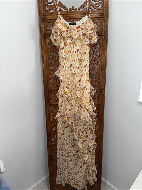 Forever 21 Dresses & Skirts - Forever 21 Cream Maxi Dress with Orange Floral Print